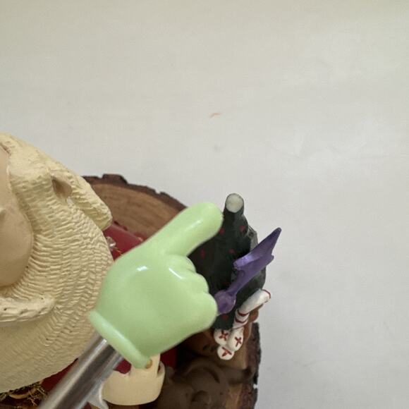 Enesco Christmas Just Believe Santa Figurine Dennis Brown Collectible - Picture 9 of 10